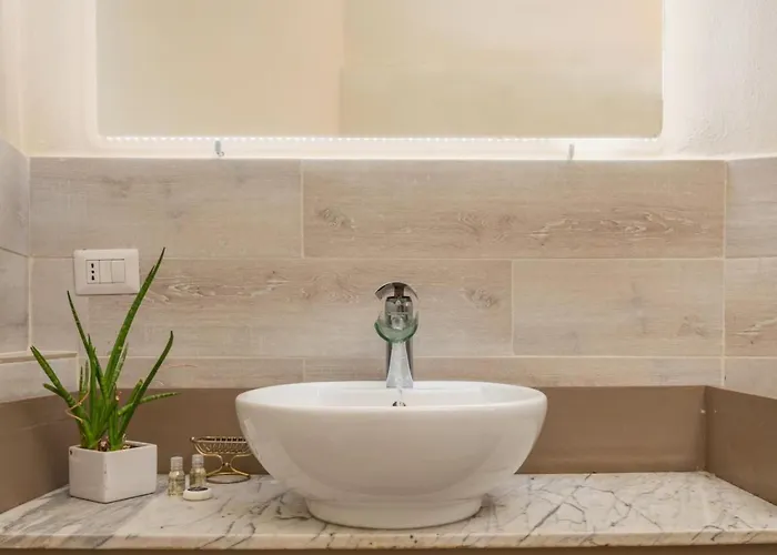 Sehr Zentral In By Interhome *