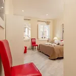 Sehr Zentral In By Interhome Apartamento *