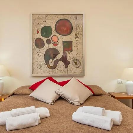 Apartamento Sehr Zentral In By Interhome *