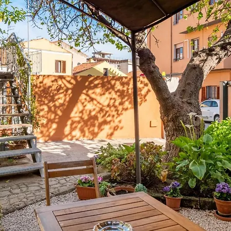 Apartamento Sehr Zentral In By Interhome *